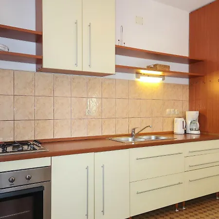 Andela By Interhome *