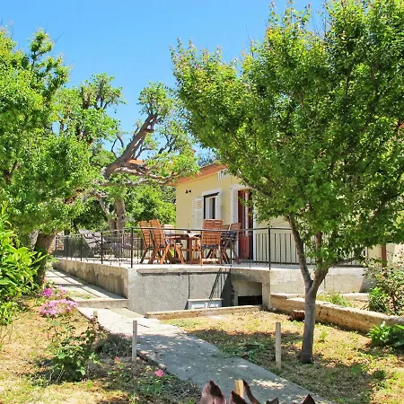 Andela - Rab170 By Interhome