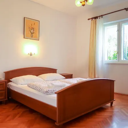 펜션 Andela By Interhome Barbat na Rabu